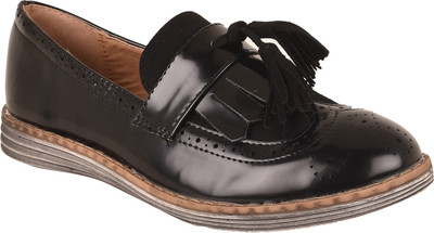

Shoeholic Loafers For Women(Beige