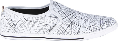

Jack & Jones Slip On Sneakers For Men(White, Black, Bright white