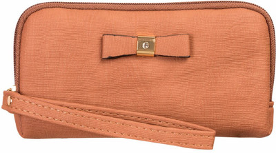 

Levise London Casual Orange Clutch