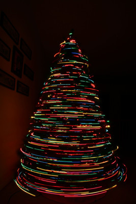 

KumkumArts Christmas Poster 12 x 18 Inch HD Quality Image, Gloss Paper, Unframed, Qty 1 Paper Print(18 inch X 12 inch, Rolled)