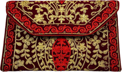 

KABIR BAMBHAARI Casual Maroon Clutch