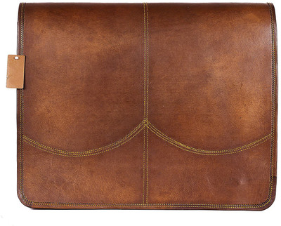 

PINO 15.6 inch Laptop Messenger Bag(Brown)