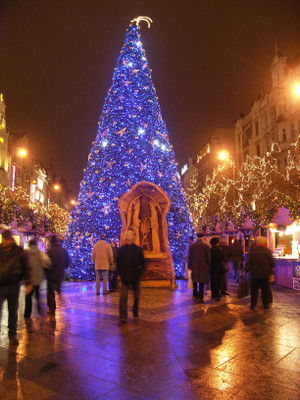 

KumkumArts Christmas Poster 12 x 18 Inch HD Quality Image, Gloss Paper, Unframed, Qty 1 Paper Print(18 inch X 12 inch, Rolled)