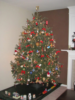 

KumkumArts Christmas Poster 12 x 18 Inch HD Quality Image, Gloss Paper, Unframed, Qty 1 Paper Print(18 inch X 12 inch, Rolled)