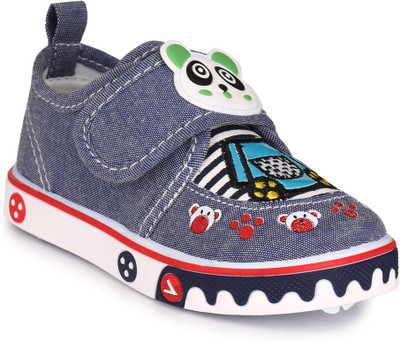 

Trilokani Boys Velcro Clogs(Blue, Navyblue