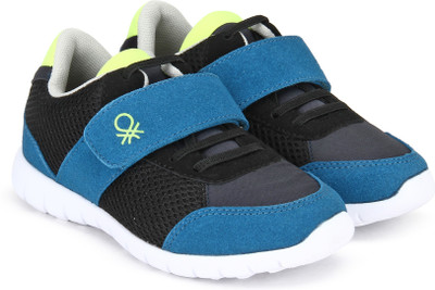 

United Colors of Benetton Boys Velcro Sneakers(Blue, 901