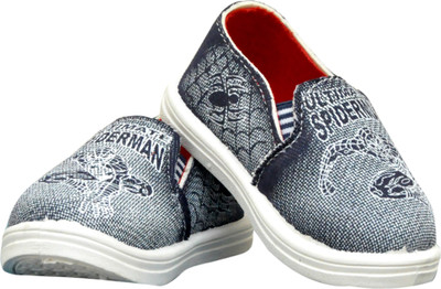 

Air Magic Boys Slip on Loafers(White
