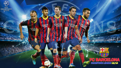 

KumkumArts Football Poster 12 x 18 Inch, HD Quality Image, Gloss Paper, Unframed, Qty 1 Paper Print(12 inch X 18 inch, Rolled)