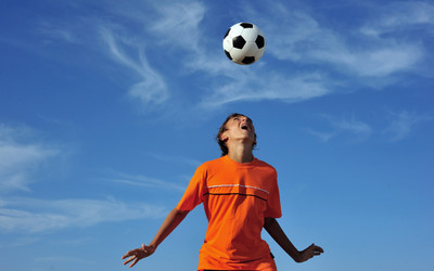 

KumkumArts Football Poster 12 x 18 Inch, HD Quality Image, Gloss Paper, Unframed, Qty 1 Paper Print(12 inch X 18 inch, Rolled)