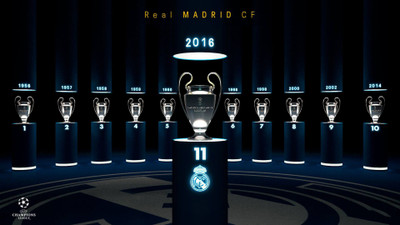 

KumkumArts Football Poster 12 x 18 Inch, HD Quality Image, Gloss Paper, Unframed, Qty 1 Paper Print(12 inch X 18 inch, Rolled)