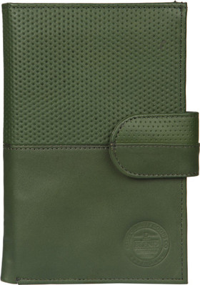 

CLYDE EXPLORER GREEN PREMIUM UNIQUE PASSPORT HOLDER(Green)