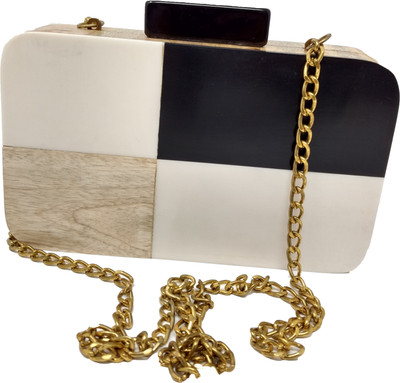 

SM Shopper Casual Black Clutch