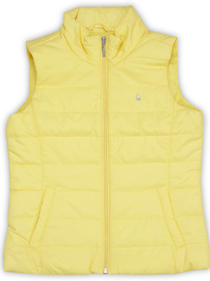 

United Colors of Benetton Sleeveless Solid Baby Girls Jacket, 01l