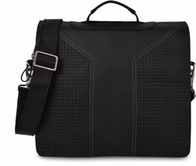 

Baggit 15 inch Laptop Messenger Bag(Black)