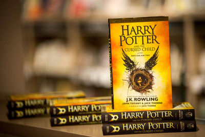 

KumkumArts Harry Potter Poster 12 x 18 Inch, HD Quality Image, Gloss Paper, Unframed, Qty 1 Paper Print(18 inch X 12 inch, Rolled)