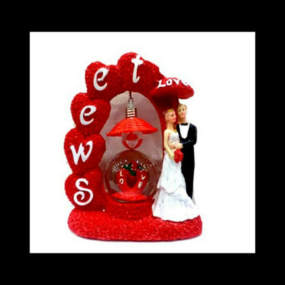 

Anant Gift Gallery AGG162425 Decorative Showpiece - 21 cm(Ceramic, Red, Black, Multicolor)