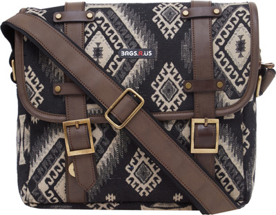 

Bags R Us Messenger Bag(Black)
