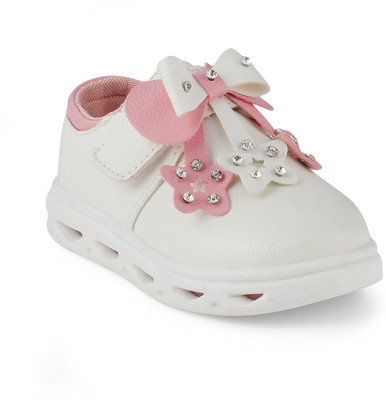 

KITTENS Girls Slip on Sneakers(White