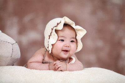 

KumkumArts Baby Poster 12 x 18 Inch, HD Quality Image, Gloss Paper, Unframed, Qty 1 Paper Print(18 inch X 12 inch, Rolled)