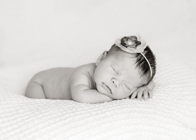 

KumkumArts Baby Poster 12 x 18 Inch, HD Quality Image, Gloss Paper, Unframed, Qty 1 Paper Print(18 inch X 12 inch, Rolled)