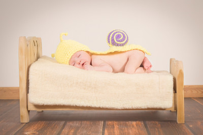 

KumkumArts Baby Poster 12 x 18 Inch, HD Quality Image, Gloss Paper, Unframed, Qty 1 Paper Print(18 inch X 12 inch, Rolled)