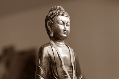 

KumkumArts Gautam Buddha Poster 12 x 18 Inch, HD Quality Image, Gloss Paper, Unframed, Qty 1 Paper Print(18 inch X 12 inch, Rolled)