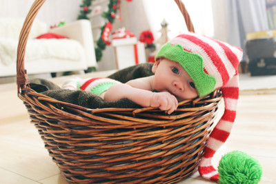 

KumkumArts Baby Poster 12 x 18 Inch, HD Quality Image, Gloss Paper, Unframed, Qty 1 Paper Print(12 inch X 18 inch, Rolled)