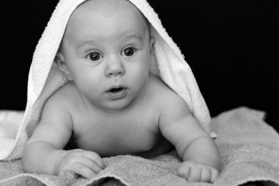 

KumkumArts Baby Poster 12 x 18 Inch, HD Quality Image, Gloss Paper, Unframed, Qty 1 Paper Print(18 inch X 12 inch, Rolled)