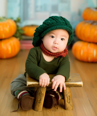 

KumkumArts Baby Poster 12 x 18 Inch, HD Quality Image, Gloss Paper, Unframed, Qty 1 Paper Print(12 inch X 18 inch, Rolled)
