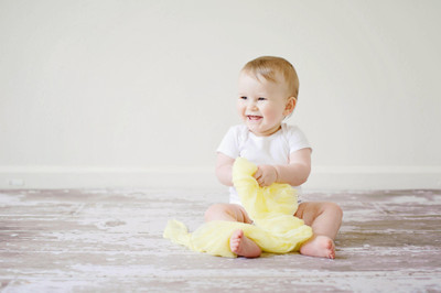 

KumkumArts Baby Poster 12 x 18 Inch, HD Quality Image, Gloss Paper, Unframed, Qty 1 Paper Print(12 inch X 18 inch, Rolled)