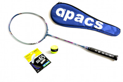 

APACS FINAPI 252 Multicolor Unstrung Badminton Racquet(G2 - 3.75 Inches, 85 g)