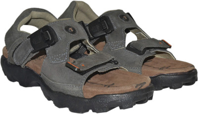 

Tim Land Men Chekku Sandals