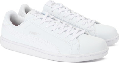 

Puma Smash Buck Sneakers For Men(White, Puma whitepuma white
