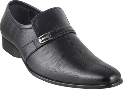 

Mochi Awesome Slip On For Men(Black, 11;black