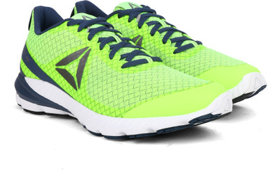 

REEBOK OSR SWEET RD SE Running Shoes For Men(Green, Blue, Flash/indigo/blk/wht/pwt