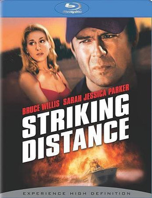 

STRIKING DISTANCE(Blu-ray English)