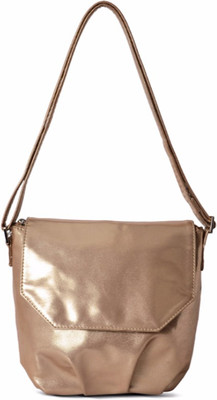 

Baggit Women Casual Gold PU Sling Bag