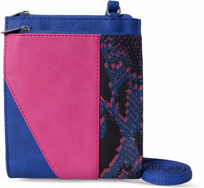 

Baggit Women Casual Blue PU Sling Bag