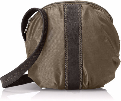 

Baggit Women Casual Brown Nylon Sling Bag