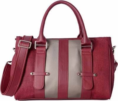 

Baggit Women Casual Red PU Sling Bag
