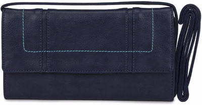 

Baggit Women Casual Blue PU Sling Bag