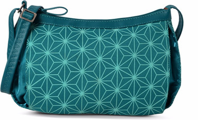 

Baggit Women Casual Blue Nylon Sling Bag