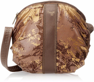 

Baggit Women Casual Brown Nylon Sling Bag