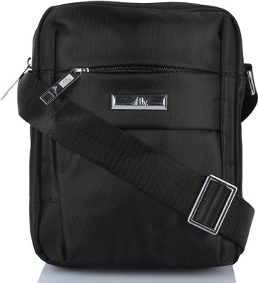 Fly PRADA Travel Toiletry Kit(Black)