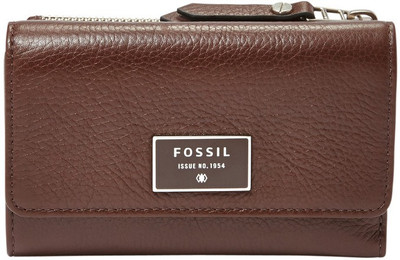 

Fossil Women Brown Genuine Leather Card Holder(16 Card Slots), Espresso
