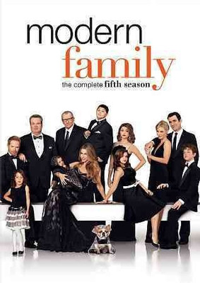 

MODERN FAMILY:SEASON 5(DVD English)