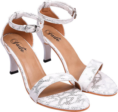 

Jade Women SnakeWhite Heels