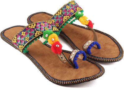 

ZAISHA Women Multicolor Flats