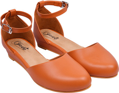 Jade Women Tan Casual