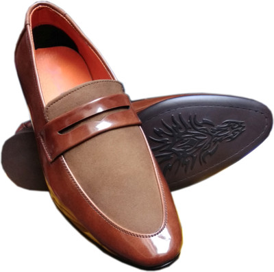 

Fundonyx Tan Loafers For Men(Tan